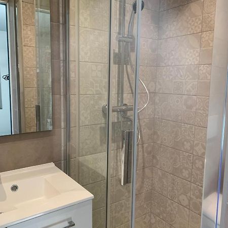 Le Joel Appartement F1 De 21 M² Choisey Luaran gambar
